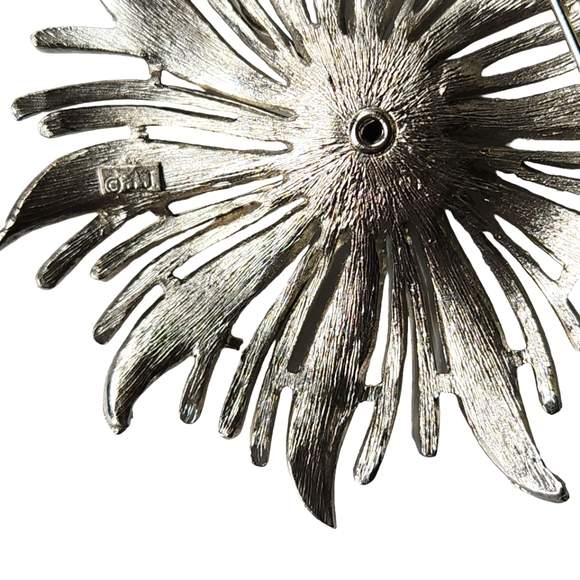 3 Vintage Brooches 2 are Sarah Coventry 1 is JJ - Picture 5 of 6